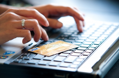Know how to protect yourself using online shopping and banking