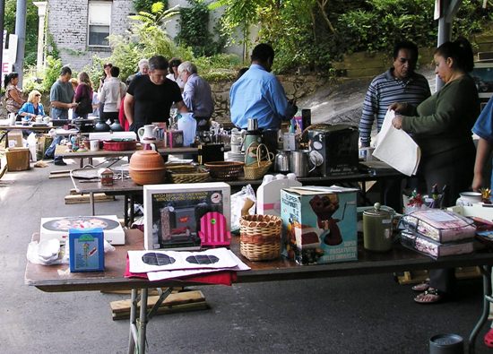 Organize items for easier yard sale shopping